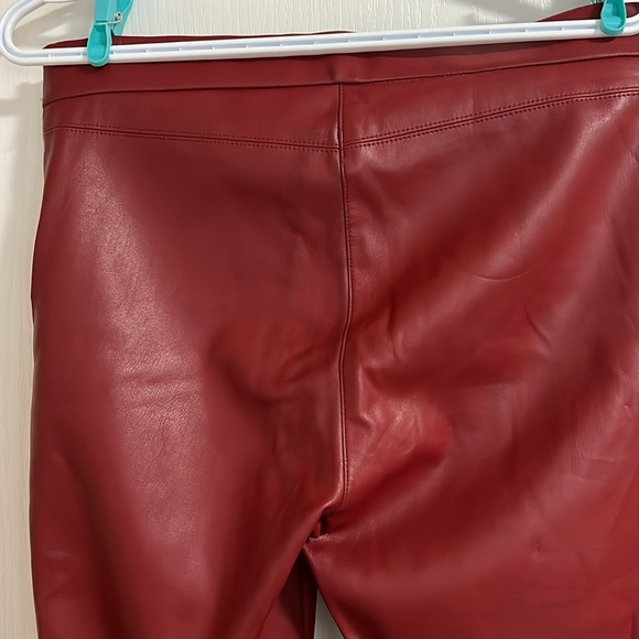 Zara Red Faux leather Leggings/Pants - Picture 8 of 10